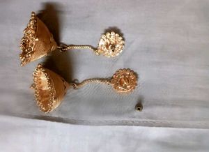 Gold based Copper Jhumka Earrings
