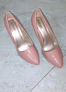 Shoetopia Women Pink Solid Pump (EURO 39)