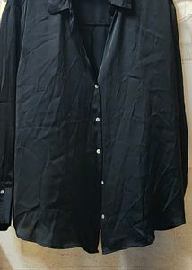 Chic Black Button-Up Shirt satin Zara