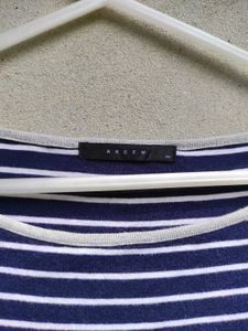 Navy and White Striped 3/4 Sleeve Top