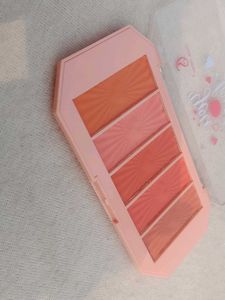 ❤️ Sweet Blusher Palette 🎨
