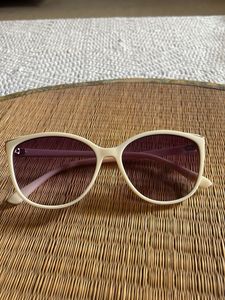 New Chic Cream Cat-Eye Sunglasses