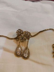 Elegant Cubic Zirconia Necklace Set
