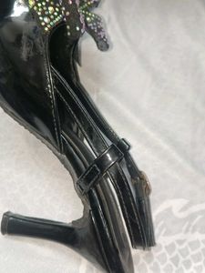 Chic Black Bow Stiletto Heels