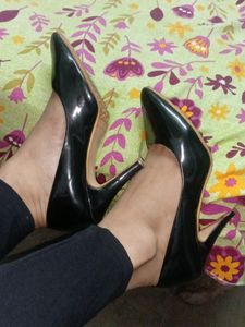 Black Stilleto Heels