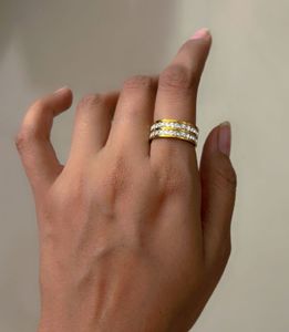 Elegant Crystal Band Ring