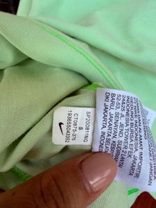 Nike boxy oversize tee shirt