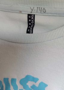 Cropped "Trust No One" Graphic Top