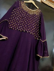 Purple 🟣 Partywear Gown For 42 Bust