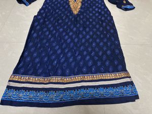 Royal Blue Embroidered Kurta with Intricate Gold N
