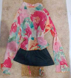 pinteresty Sheer Floral Ruffle Sleeve top