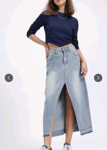 Navy Blue Long Sleeve Cropped Top