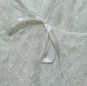 Majora White lace sleeveless top blouse