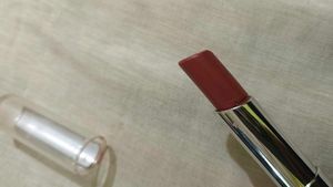 Makeup Lot - Mascara &amp; Kajal