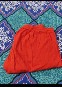 Red Plain Leggings
