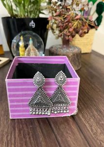 Pack Of 8 Jhumka