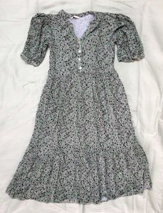 Floral Print Midi Dress with pockets