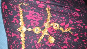 Exquisite Gold-Plated Indian Jewelry Set