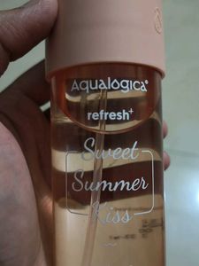 Aqualogica Refresh+ Sweet Summer Kiss