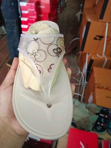 Stylish Women's Flip-Flops