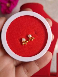 Beautiful New Pearl Earrings