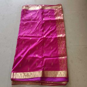 Beautiful Pink Silk Saree with Gold Border