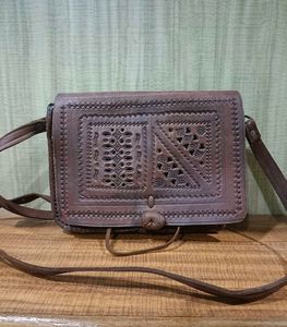 Vintage Leather Crossbody Bag