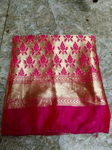 Vibrant Pink Banarasi Silk Saree