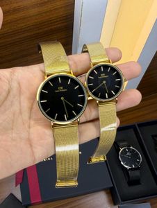 Daniel Wellington Black Mesh Watch Set