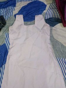 Sleeveless kurti 28 bust