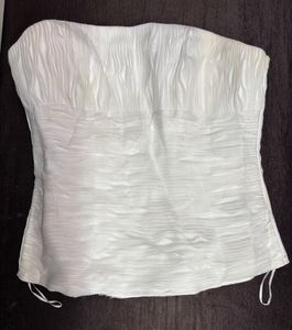 Elegant White Strapless Corset