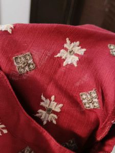 Rangmanch Red Embroidered Cotton Kurta