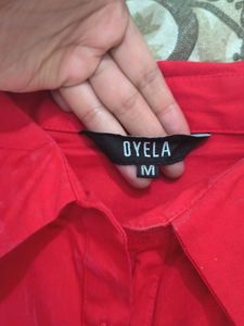 Chic Red Fitted Short Sleeve Shirt