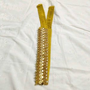 Exquisite Gold Waist Chain with Embellishments