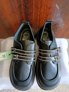 Buckle Platform Shoes