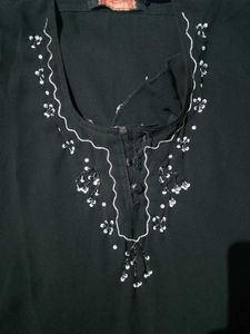 Elegant Black Abaya With Embellishments