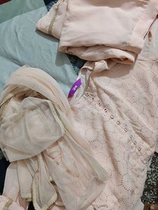 Elegant Peach Embroidered front slit Kurta set