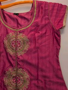 Beautiful Embroidered Pink Kurta with dupatta