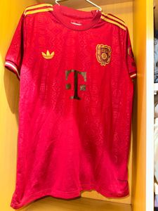 Bayern Munich Anniversary Jersey + Shorts Set XL
