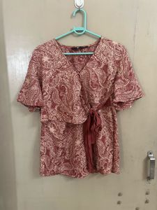 Stylish Printed Wrap Top
