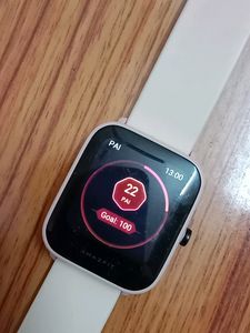 Stylish Beige Smartwatch - Fitness Tracker