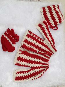 Handmade Crochet Red &amp; White Striped Set
