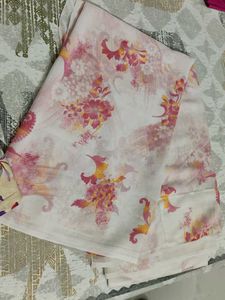 White and pink Floral Print Saree 💗🤍🌸