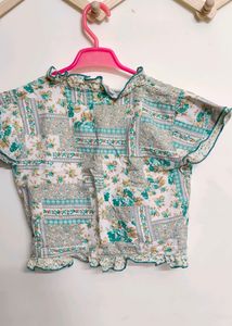 White Green Shrug