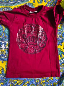 stylish marrow t shirt printed with the word தமிழ்