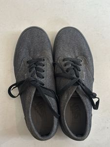 Vans Sneakers