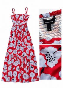 Cherry Blossom Dream | Vero Moda Floral Maxi Dress