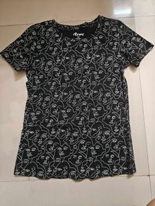 Black Abstract Face Print T-Shirt