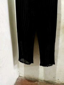 Sale 😍  Pleated Plazzo