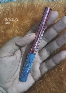 Love Bite Eyeliner - Blue Shimmer